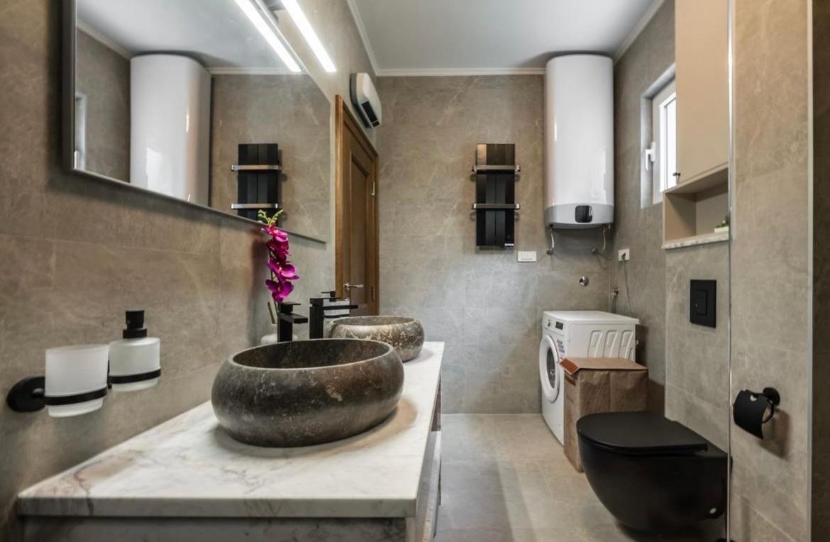 קוטור Luxury Apartment Vasilisa מראה חיצוני תמונה