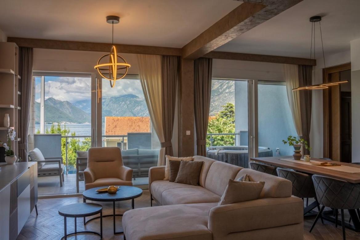 קוטור Luxury Apartment Vasilisa מראה חיצוני תמונה